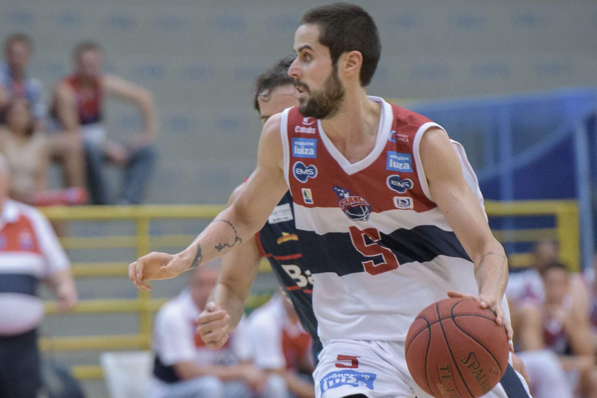 O Franca Basquete está em sexto lugar do NBB (Foto: Newton Nogueira/Franca Basquete)